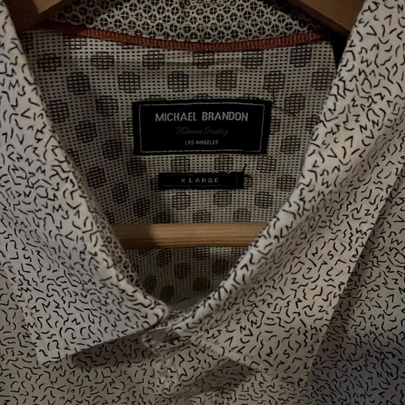 Michael Brandon Dress Shirt - Men’s XL - Picture 3 of 4